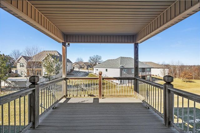 4410 Stonebridge Drive, St Joseph, MO 64505