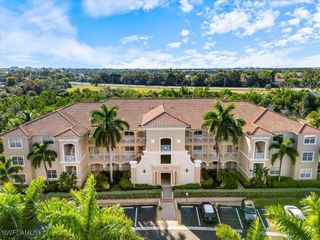 14981 Reflection Key CIR 322, Fort Myers, FL 33907