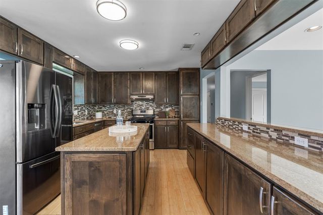 808 Salem LN, Austin, TX 78753