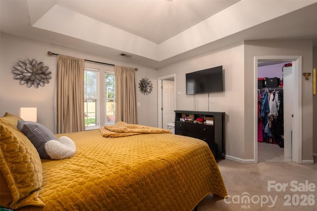 9122 Swallow Tail Lane, Charlotte, NC 28269