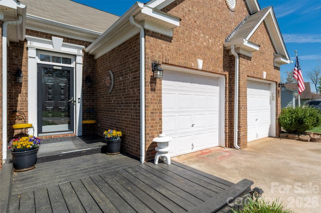 9122 Swallow Tail Lane, Charlotte, NC 28269