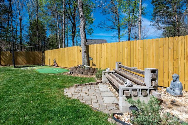 9122 Swallow Tail Lane, Charlotte, NC 28269