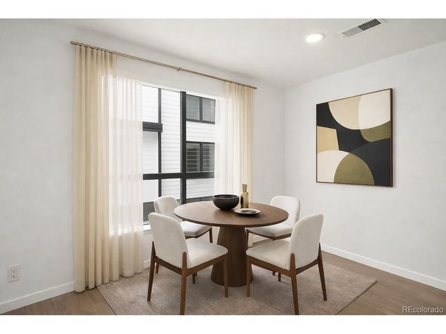 2060 S Holly St 2, Denver, CO 80222