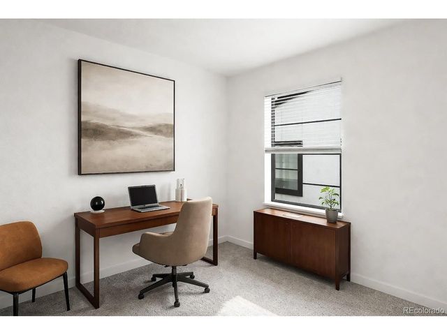 2060 S Holly St 2, Denver, CO 80222