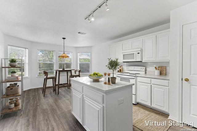 2148 Stonehaven, New Braunfels, TX 78130