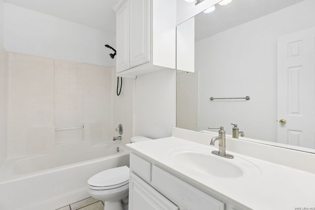 2148 Stonehaven, New Braunfels, TX 78130
