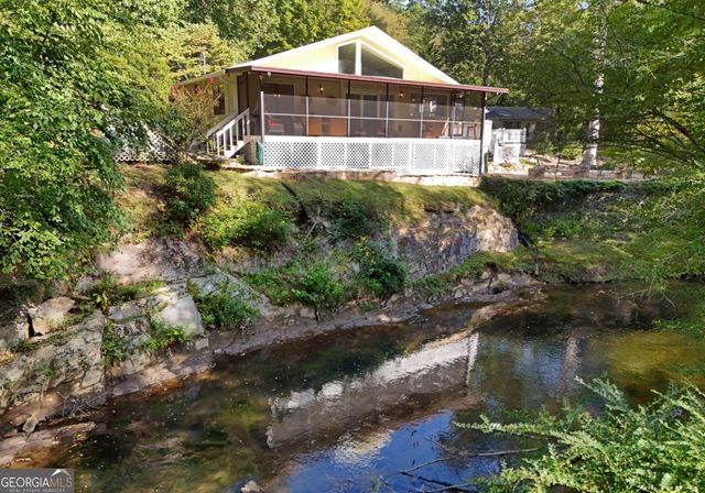 401 Mountain Rivers Road, Mineral Bluff, GA 30559