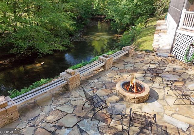 401 Mountain Rivers Road, Mineral Bluff, GA 30559