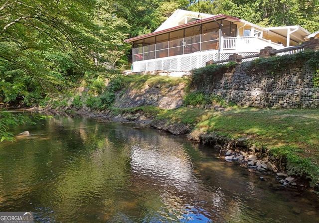 401 Mountain Rivers Road, Mineral Bluff, GA 30559