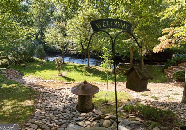 401 Mountain Rivers Road, Mineral Bluff, GA 30559