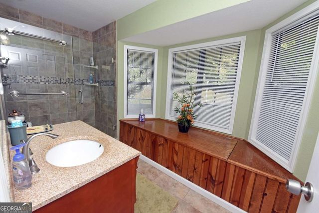 401 Mountain Rivers Road, Mineral Bluff, GA 30559
