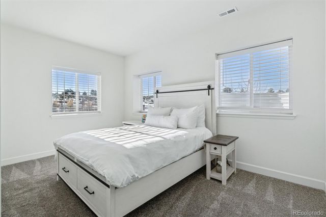 8086 S Grand Baker Way, Aurora, CO 80016