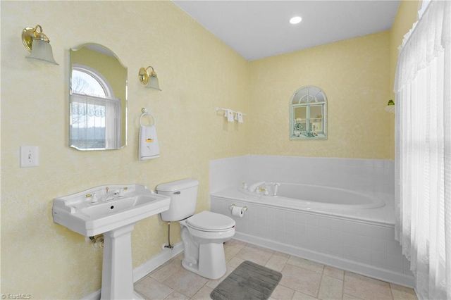 646 Terrace Drive, Lexington, NC 27295