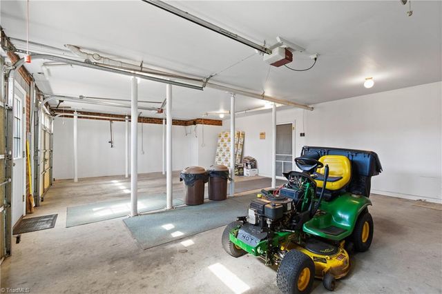 646 Terrace Drive, Lexington, NC 27295