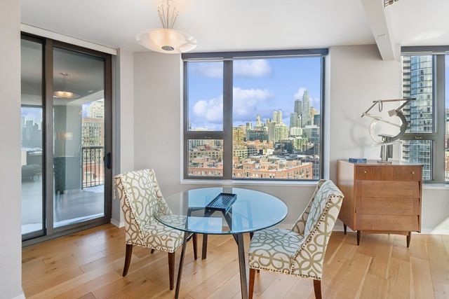 501 N Clinton Street 1503, Chicago, IL 60654