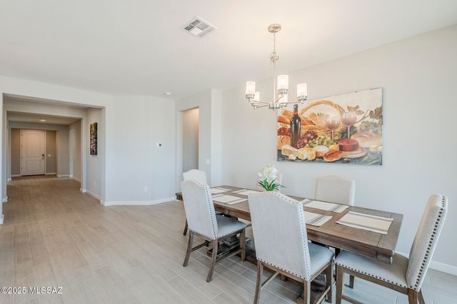 13926 E Red Oaks Drive, Vail, AZ 85641