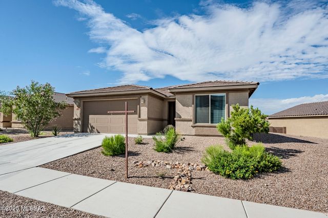 13926 E Red Oaks Drive, Vail, AZ 85641