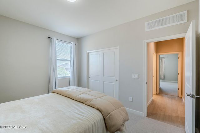 13926 E Red Oaks Drive, Vail, AZ 85641