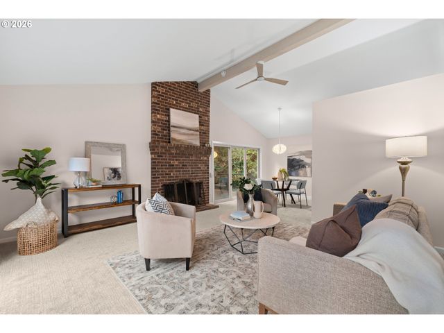 1053 NORTHSHORE Pl, Lake Oswego, OR 97034