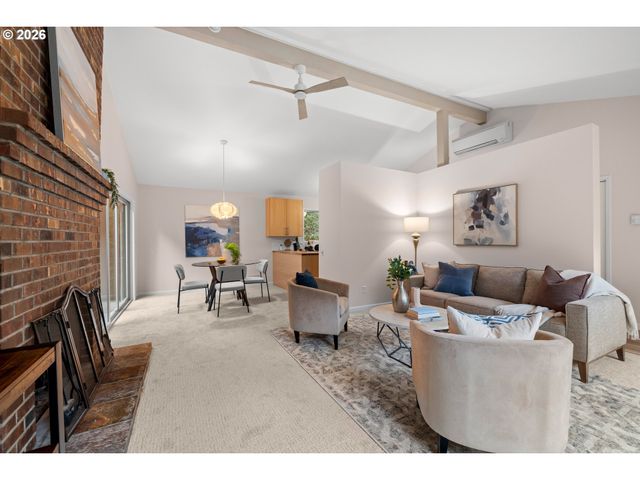 1053 NORTHSHORE Pl, Lake Oswego, OR 97034