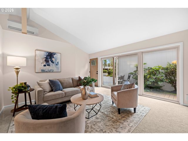 1053 NORTHSHORE Pl, Lake Oswego, OR 97034