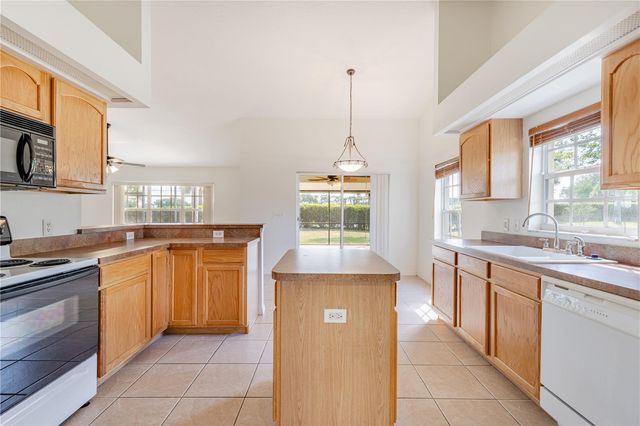 3353 ABACO DRIVE, Tavares, FL 32778