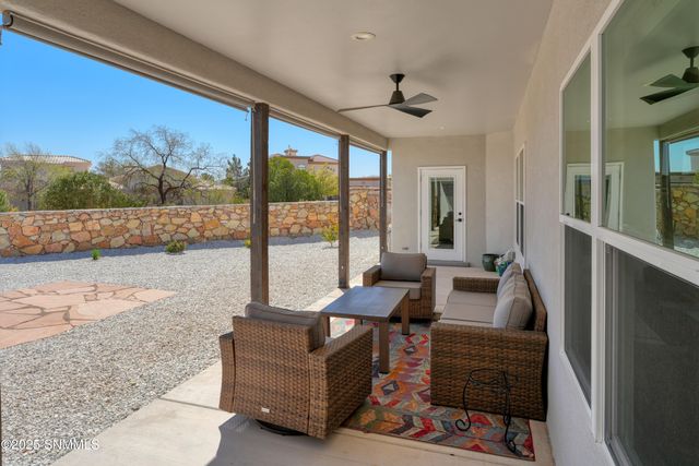 8275 Pissarro Drive, Las Cruces, NM 88007