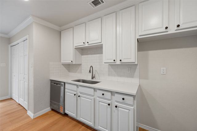1310 California Trail, Grand Prairie, TX 75052