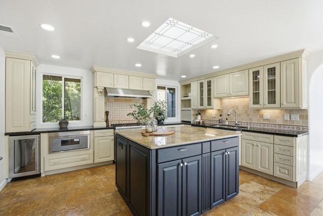 28505 Matadero Creek Lane, Los Altos Hills, CA 94022