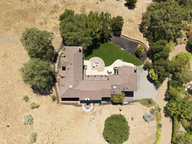 28505 Matadero Creek Lane, Los Altos Hills, CA 94022