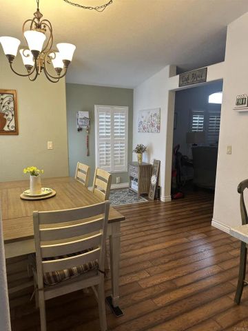 22241 Nisqually SPC 67, Apple Valley, CA 92308
