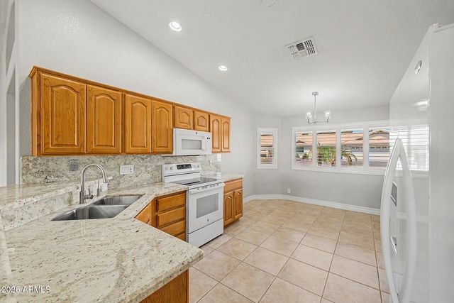 2562 S ACANTHUS --, Mesa, AZ 85209