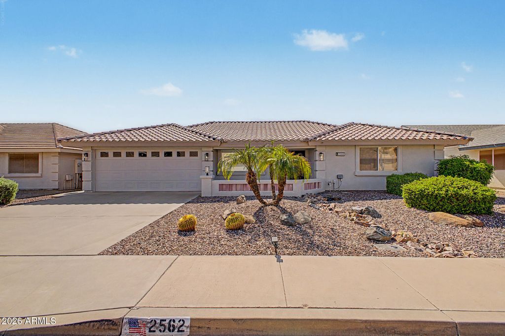 2562 S ACANTHUS --, Mesa, AZ 85209
