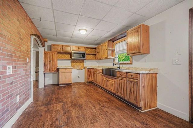 221 Tower Drive, Dallas, GA 30132