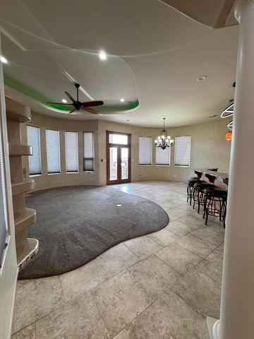 6813 Nagoya Road NE, Rio Rancho, NM 87144