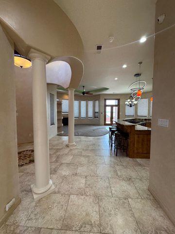 6813 Nagoya Road NE, Rio Rancho, NM 87144