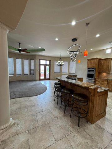 6813 Nagoya Road NE, Rio Rancho, NM 87144