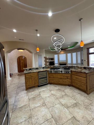 6813 Nagoya Road NE, Rio Rancho, NM 87144