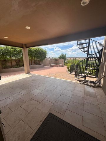 6813 Nagoya Road NE, Rio Rancho, NM 87144