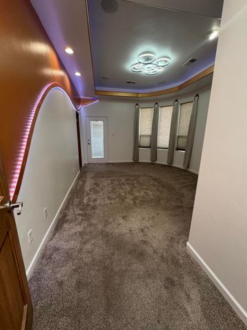6813 Nagoya Road NE, Rio Rancho, NM 87144