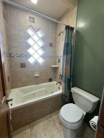 6813 Nagoya Road NE, Rio Rancho, NM 87144