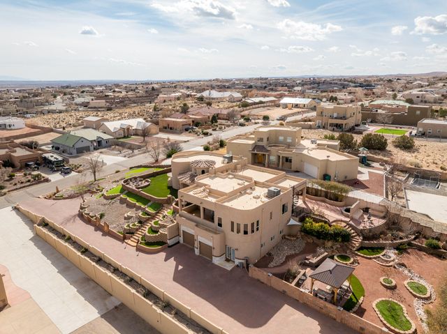 6813 Nagoya Road NE, Rio Rancho, NM 87144