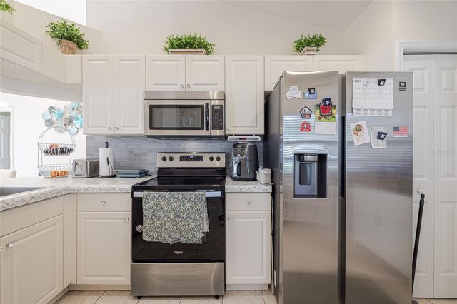 2305 SUMMERSWEET DRIVE, Alva, FL 33920