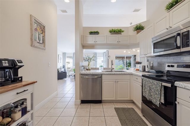2305 SUMMERSWEET DRIVE, Alva, FL 33920