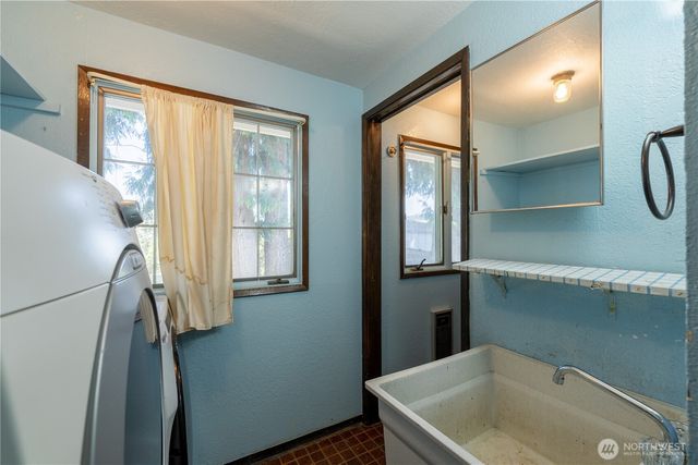 10121 67th Avenue NE, Marysville, WA 98270