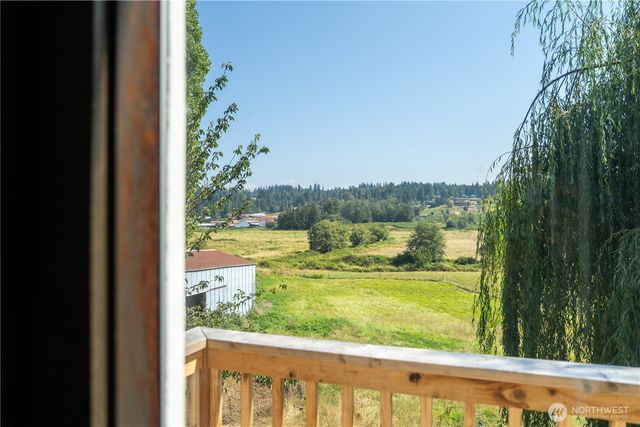10121 67th Avenue NE, Marysville, WA 98270