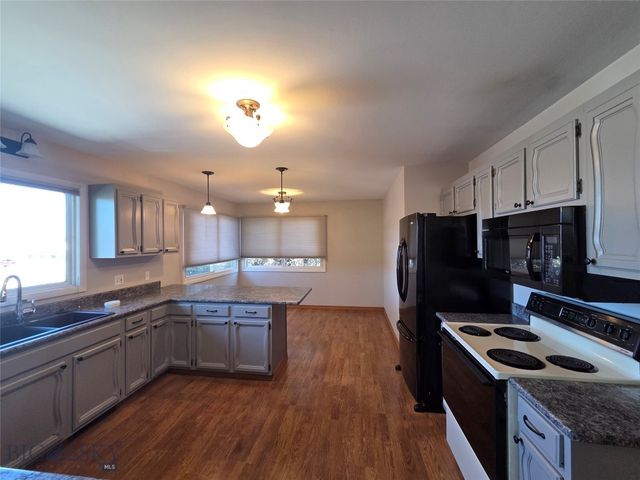 2310 Continental Drive, Butte, MT 59701