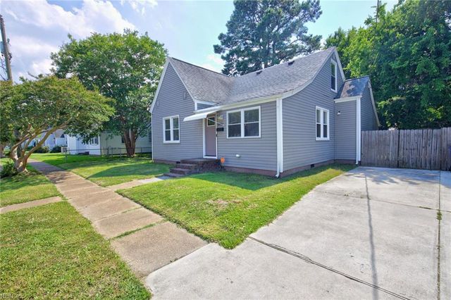 3821 Essex CIR, Norfolk, VA 23513