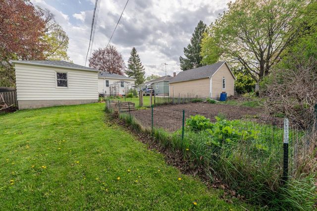 372 Rogers STREET, Hartford, WI 53027