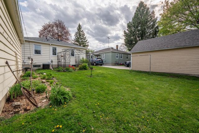 372 Rogers STREET, Hartford, WI 53027
